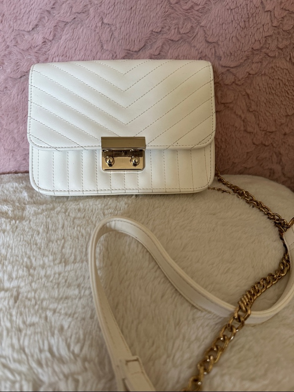 Classic White Quilted Crossbody with Gold Chain